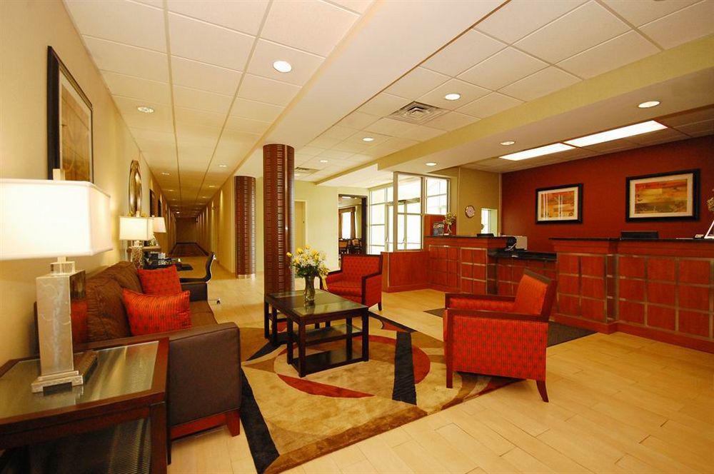 Best Western Airport Inn & Suites Cleveland Brook Park Bagian luar foto